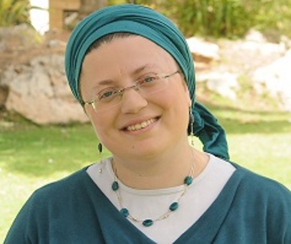 נחמה ביטקובר