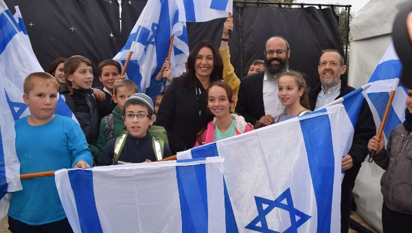 השרה מירי רגב בחברון