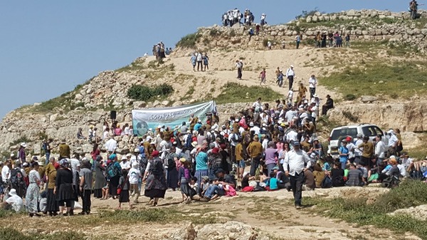 מטיילים