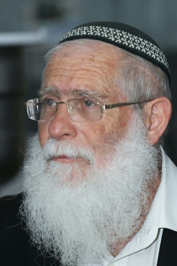 ישיבת אלון מורה באפיית מצות