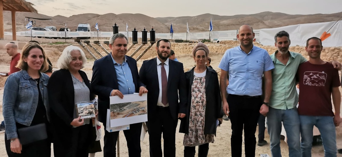 משתתפי הדלקת הנרות