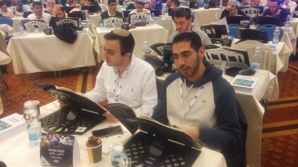 ישיבות ההסדר מסיימות את הש"ס בבנייני האומה