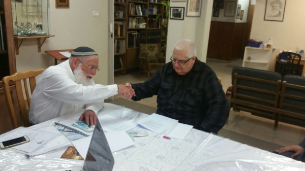 הרב לבנון במכירת החמץ