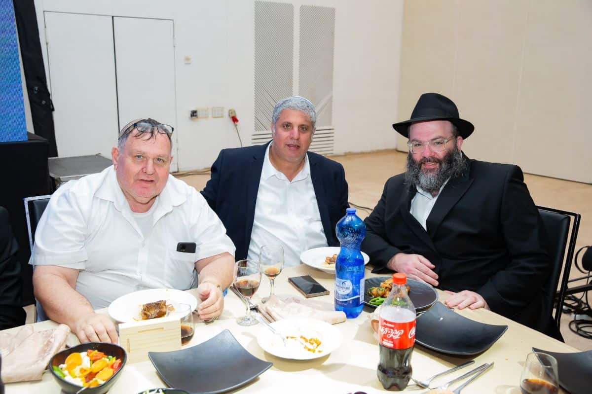 משתתפי הכינוס
