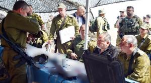 ליברמן בסיור בצפון צילום: אריאל חרמוני. משרד הביטחון חדשות