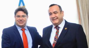 הנשיא הנכנס ואופיר אקוניס צילום: יחצ חדשות
