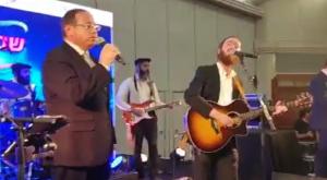 פינסקי על הבמה צילום: צילום מסך ברנז'ה