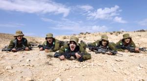 לוחמות בזמן אימון צילום: פלאש 90 , אביר סולטן חדשות