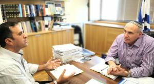 שרון בפגישה עם ח"כ יוגב צילום: באדיבות המצולם חדשות