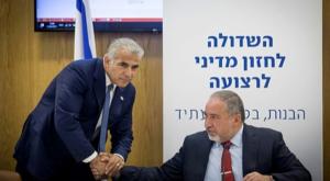משדרים על אותו גל בחוק הגיוס. ליברמן ולפיד צילום: פלאש 90. יונתן זינדל חדשות
