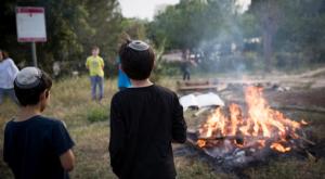 לא רק מדורות. ל"ג בעומר צילום: פלאש 90. יונתן זינדל חדשות