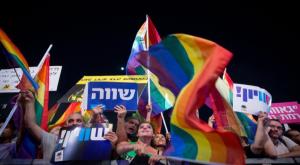 התקשורת סיקרה את האירוע באופן רחב | ההפגנה של הקהילה הגאה צילום: פלאש 90. מרים אלסטר חדשות