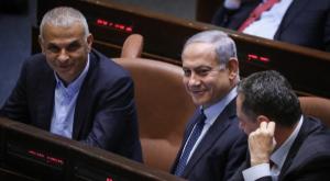 מזעיקים את כולם. נתניהו עם ישראל כץ ומשה כחלון צילום: פלאש 90. נעם רבקין פנטון פוליטי