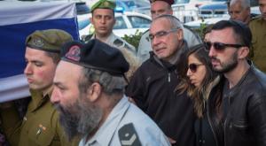 עמדה מעוררת מחלוקת. לוויה צבאית. למצולמים אין קשר לכתבה צילום: פלאש 90. הדס פרוש חדשות