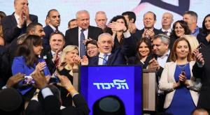מי יאתגר אותו? נתניהו עם חברי הליכוד צילום: שרון רביבו פוליטי