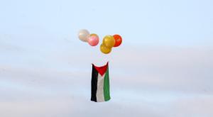 תמונת ארכיון: בלוני תבערה צילום: פלאש 90. עבד רחים חטיב ביטחון