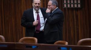 אביגדור ליברמן ואריה דרעי בימים יפים יותר צילום: פלאש 90. מרים אלסטר דעות