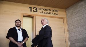 עו"ד ציון אמיר בביהמ"ש המחוזי בלוד צילום: מרים אלסטר/פלאש 90 חדשות