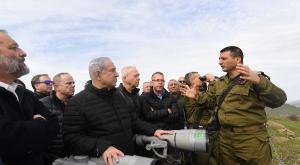 נתניהו חברי הקבינט בסקירה ביטחונית בצפון. ארכיון צילום: קובי גדעון/לע"מ חדשות