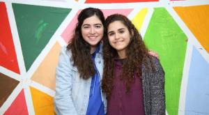 לינוי אבוחצירא (משמאל) צילום: תנועת עזרא דעות