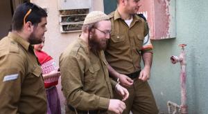 אלעד סלע בבית הדין הצבאי צילום: פלאש 90 חדשות