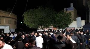 כניסת מתפללים לקבר יהושע בן נון צילום: מנהלת קבר יוסף חדשות