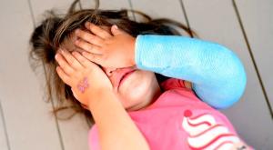אילוסטרציה צילום: shutterstock הורים וילדים