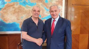  בנימין נתניהו ואבי רואה בעת מינויו לתפקיד צילום: דוברות ראש הממשלה חדשות
