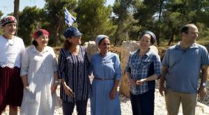בני משפחות שלושת הנערים צילום: תנועת הריבונות חדשות