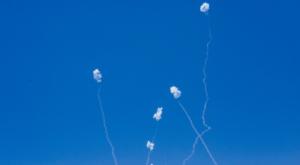 כ-60 רקטות יורטו צילום: פלאש 90, נעם רבקין פנטון ביטחון