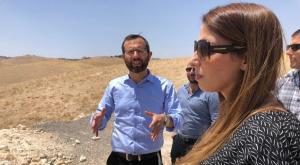 ח"כ מיכל שיר וישראל גנץ צילום: הותר לשימוש התיישבות