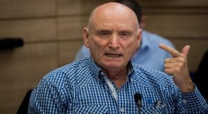 האלוף במיל' יצחק בריק צילום: פלאש 90, יונתן סינדל חדשות