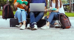 קוראים ספרים צילום: shutterstock חדשות