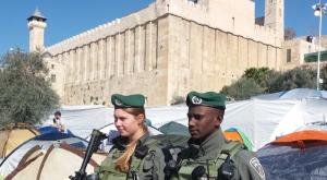 לוחמי מג"ב במערת המכפלה. ארכיון צילום: דוברות המשטרה חדשות
