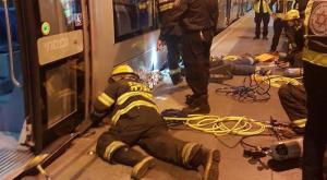 נסיונות החילוץ ברכבת הקלה צילום: כבאות והצלה מחוז ירושלים חדשות