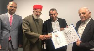 השר אלקין עם ראשי השומרונים צילום: יח"צ טיולים