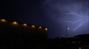 סופת ברקים בירושלים, ארכיון צילום: חיים אעקשטיין תחזית מזג האוויר