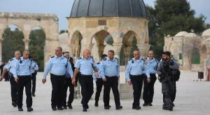 שוטרים בהר הבית, היום צילום: דוברות המשטרה חדשות
