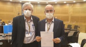 פרופ' זליכה עם איציק תורג'מן צילום: המפלגה הכלכלית פוליטי