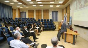 ביקור השר אלקין במרכז האקדמי לב צילום: מיכאל ארנבורג חינוך
