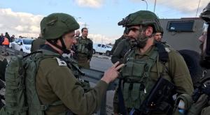מח"ט עציון אל"מ דוד שפירא ומג"ד 'שקד' סא"ל בר בשן, בזירת הפיגוע צילום: דובר צה"ל ביטחון