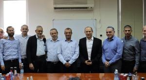 בנט עם ראשי הרשויות צילום: דוברות שר החינוך חדשות