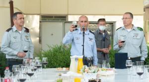 טקס חילופי המפקדים בקריה צילום: דובר צה"ל ביטחון