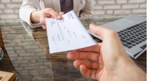 עובדים עם צ'קים מסחריים? שימו לב צילום: shutterstock כדאי לדעת