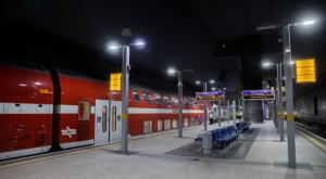 הרכבת בתחנת האומה צילום: יונתן זינדל, פלאש 90 חדשות