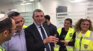 שר החינוך פרץ בשדרות צילום: צילום מסך חדשות