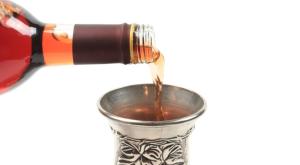 קידוש, אפשר גם על לחם? צילום: shutterstock פרשת בראשית