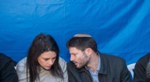 סמוטריץ' ושקד במאהל הריבונות צילום: יונתן סינדל/פלאש 90 התיישבות
