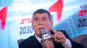 גבי אשכנזי. יעד המתקפה של הליכוד צילום: מרים אלסטר/פלאש90 פוליטי