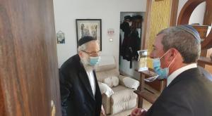 הרב רפי פרץ והרב אריה שטרן צילום: ללא חדשות